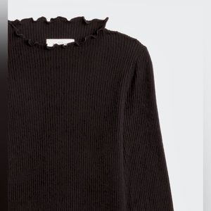 Kaileigh Katherine Lettuce Hem Knit Top - Black Size Large